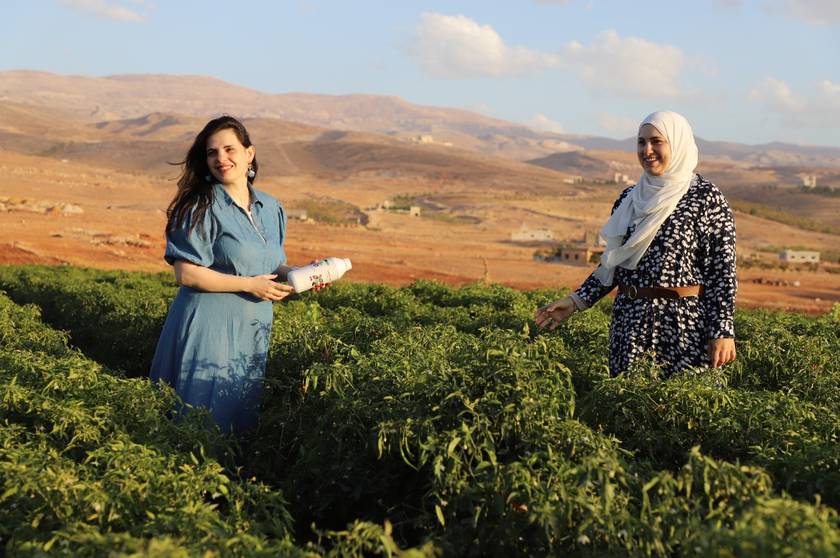 Hanan and Zeinab Ismail in a pepper field in the Bekaa Valley
